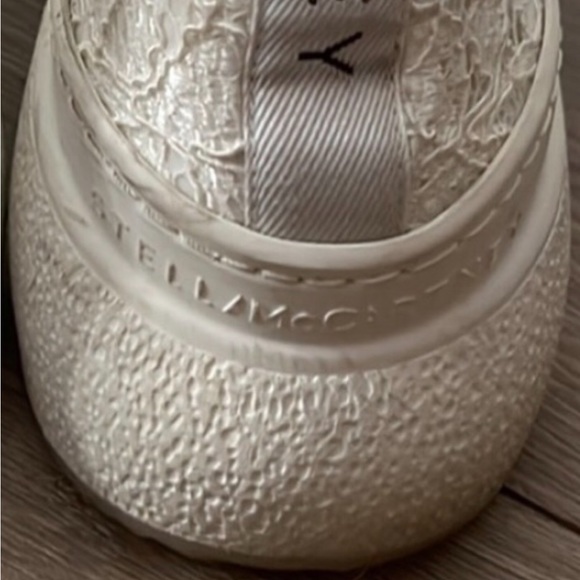 • STELLA McCARTNEY • COLLECTION PRETTY RARE LUXURY WHITE & BASE LACE SHOES . - Picture 7 of 10